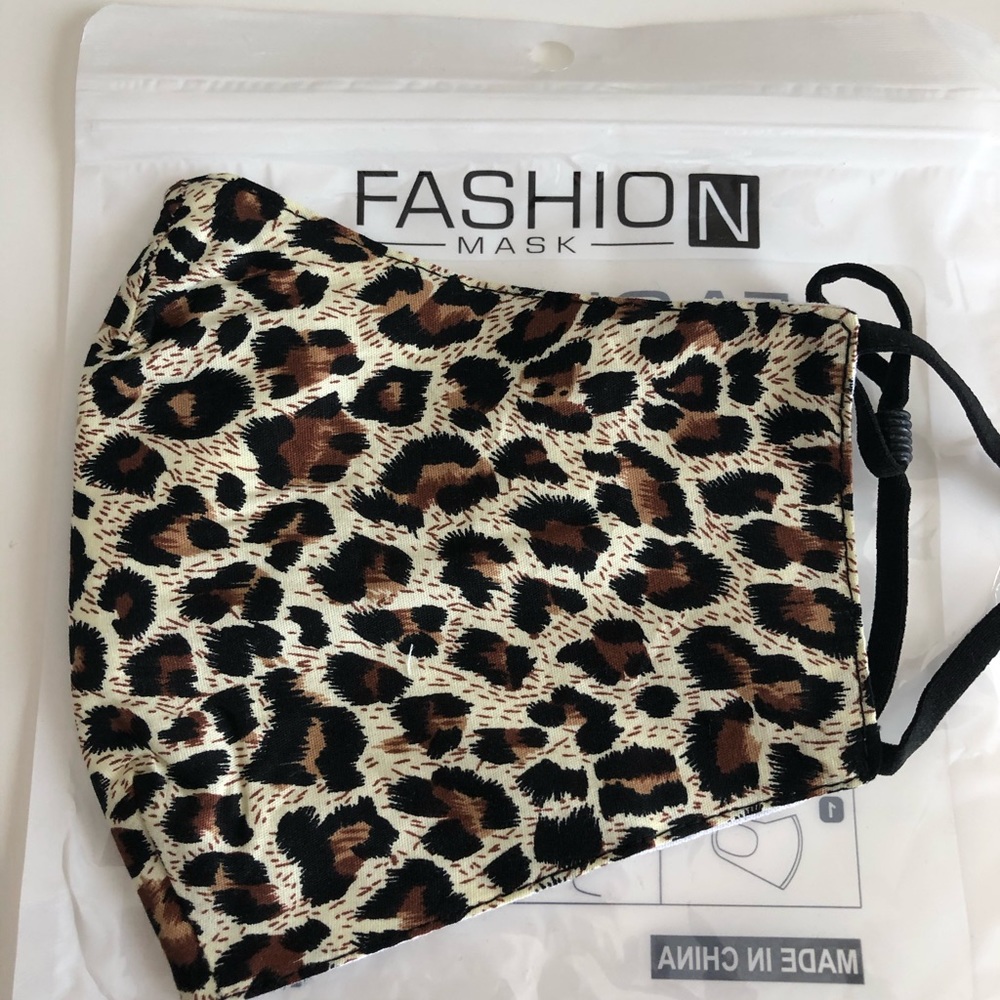 New Cheetah Print Fashion Face Mask